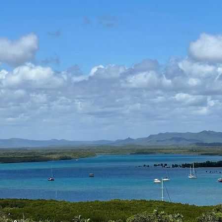 The Orchid Suite - Apartment In Cooktown Bagian luar foto