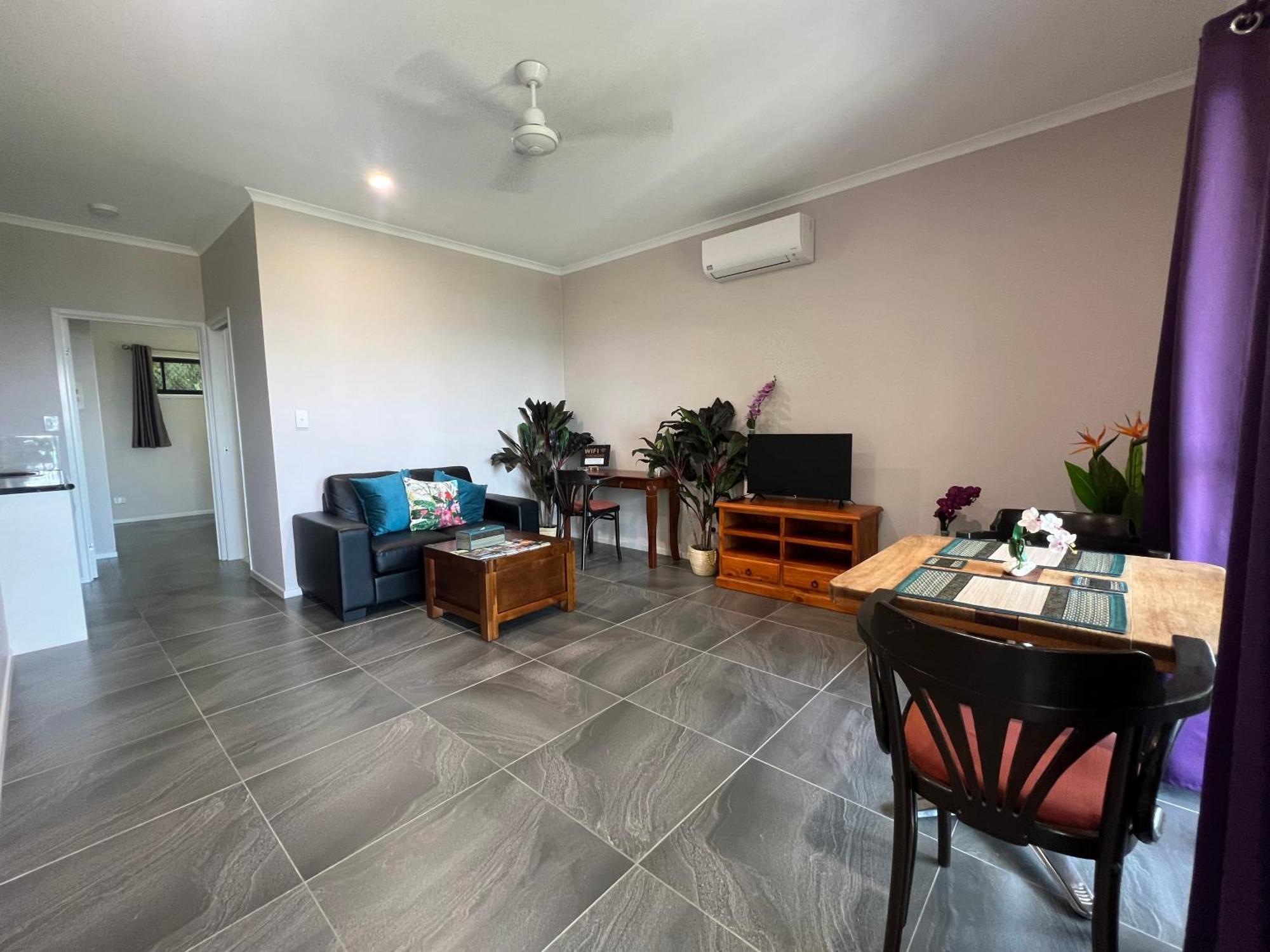 The Orchid Suite - Apartment In Cooktown Bagian luar foto