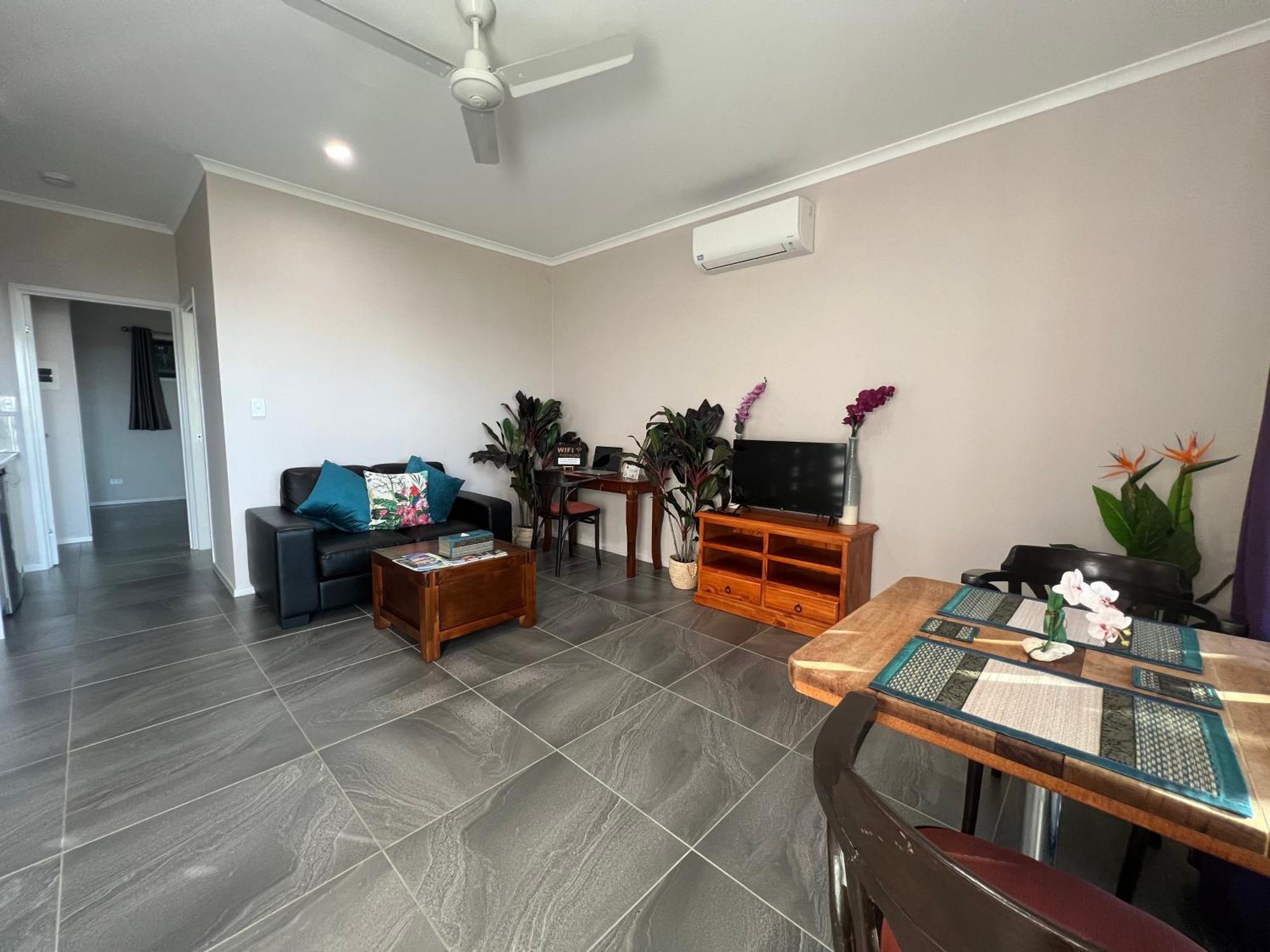 The Orchid Suite - Apartment In Cooktown Bagian luar foto